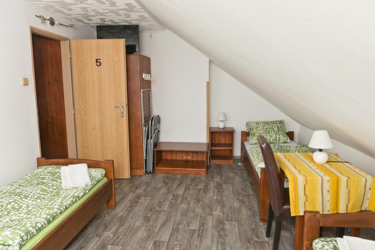 Penzion pod svahem Železná Ruda Esterno foto